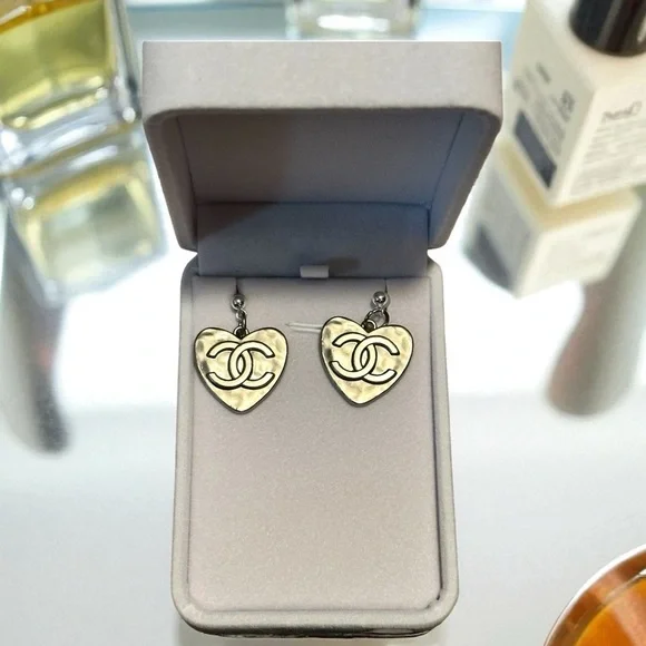 Silver or Gold Zipperpull Heart Pendant Earrings - Picture 2 of 4